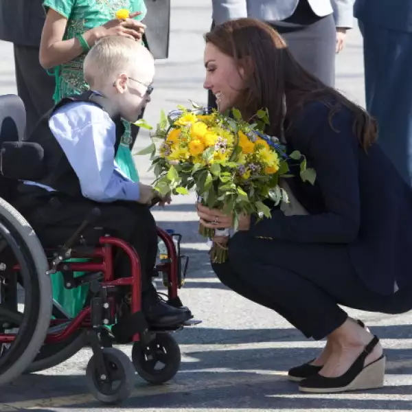 Sonrisas para todos: Kate siempre va a los eventos con el mejor humor.