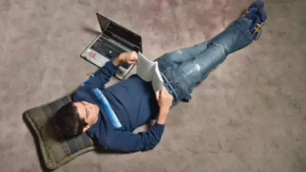 Antes de los 24 años es el momento ideal para tomarte un sabático. Después de los 30 es común la insatisfacción profesional, pero deben evaluarse más situaciones: pareja, familia y economía. (Foto: Ramón Sánchez Belmont)