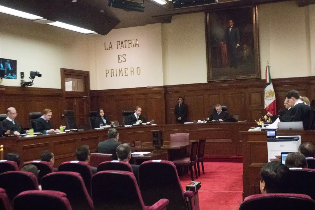 Los ministros de la SCJN en sesión.