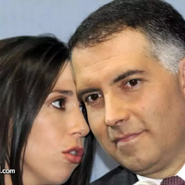 Fidela Navarro y Julio Di-Bella