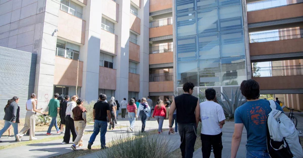 La UNAM suspende clases hoy en tres estados por violencia tras captura del 'Mencho'
