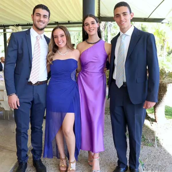 Antonio Rezek, Karen Cano Chimely, Michelle y Anuar Rezek 