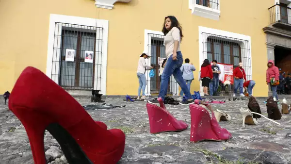 En rojo
