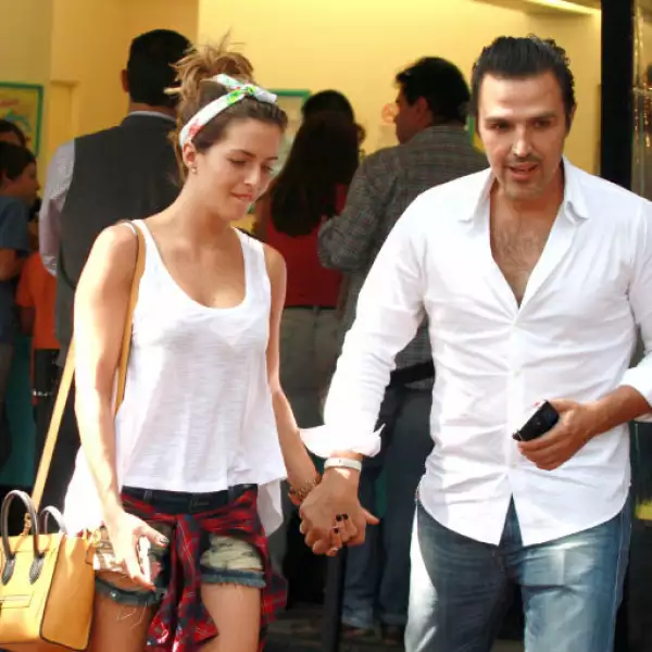 Claudia Álvarez y Billy Rovzar después de tomar un helado en Polanco.
