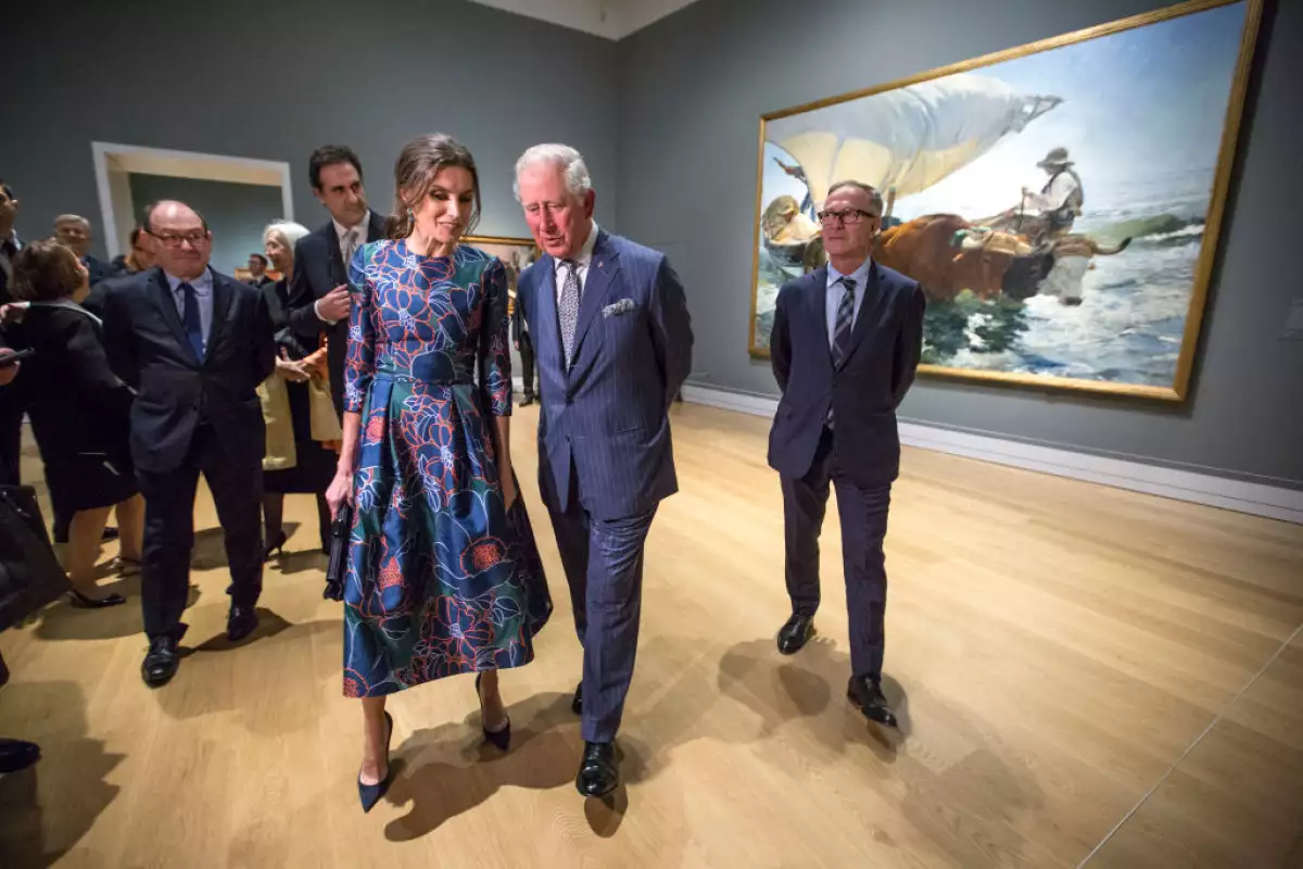 Reina Letizia de España y el príncipe Carlos