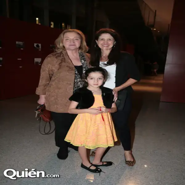 Frances Huttanns,Joan Liechty,Daniella Olvera