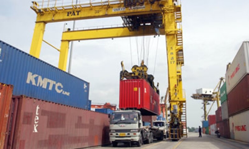 México registra al menos desde hace una década un déficit comercial frente a China. (Archivo)