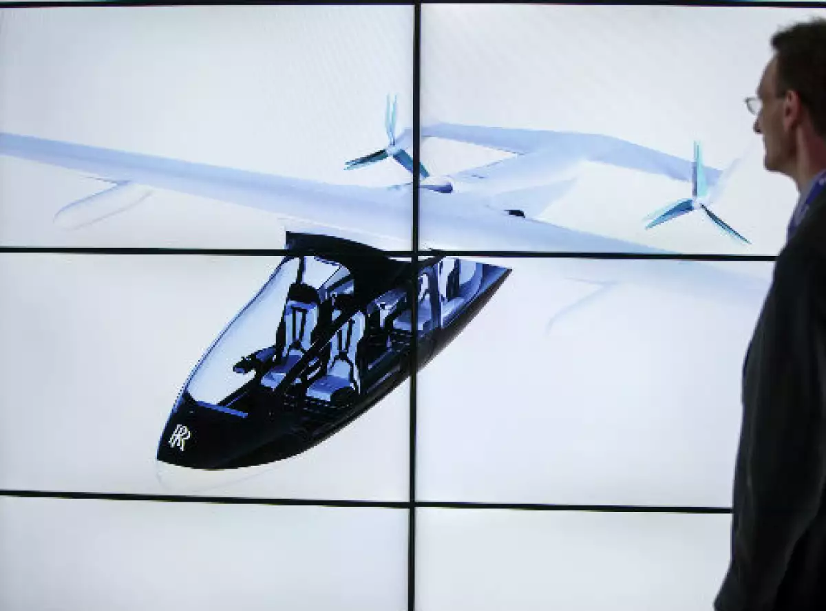taxi volador de Rolls-Royce (helic�ptero h�brido)