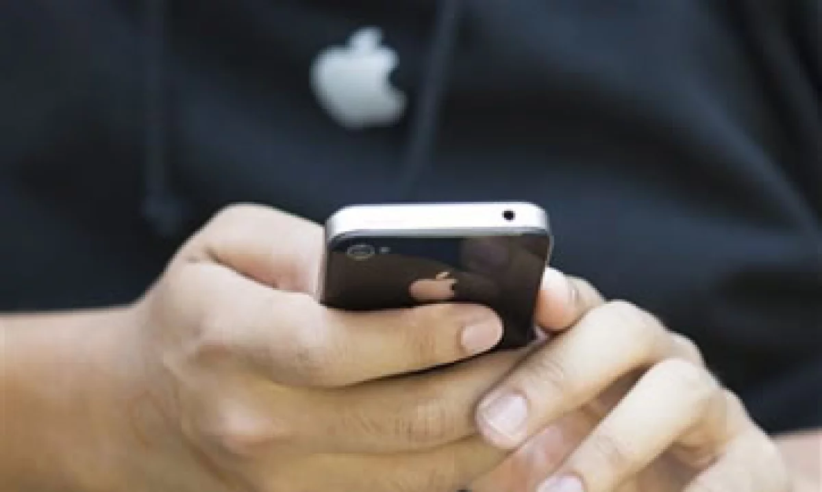 Apple presentó el iPhone 5 el 12 de septiembre de 2012. (Foto: AP)