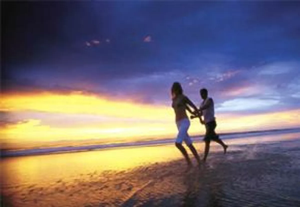 Bodaclick, Quién.com y Club Med te invitan a participar para ganar una romántica semana en las playas de Ixtapa.