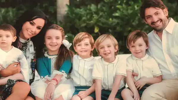 Ines Gomez Mont family