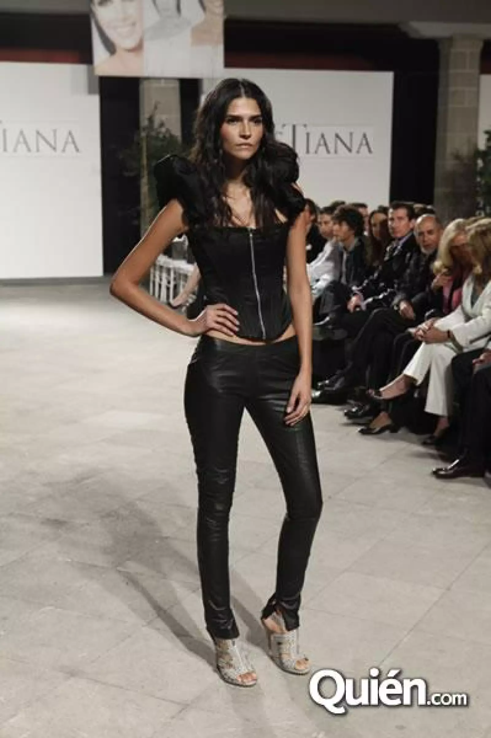 Desfile de Martha Cristiana