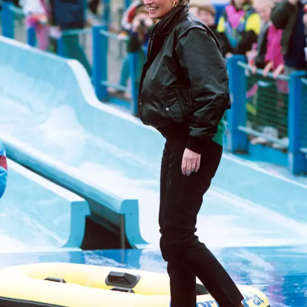 PRINCESS DIANA AT THORPE PARK, BRITAIN - ARP 1993