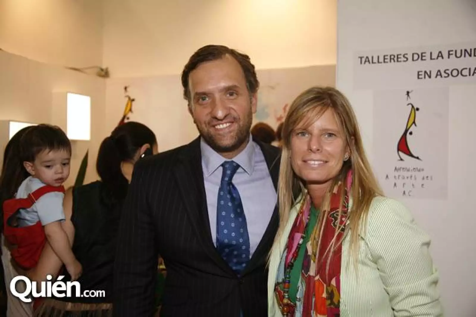 Manuel González,Sylviana González