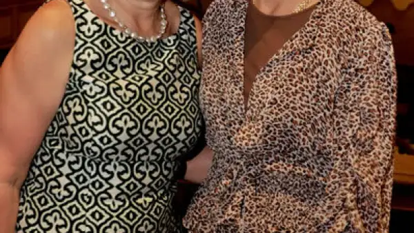 Doris de Medina y Silvia Andonie
