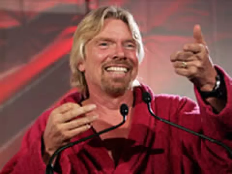 Virgin Media es parte del emporio de Richard Branson. (Foto: CNNMoney)