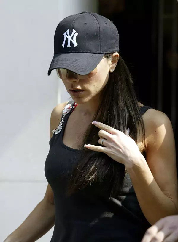 Victoria Beckham Leaving Dolce & Gabbana