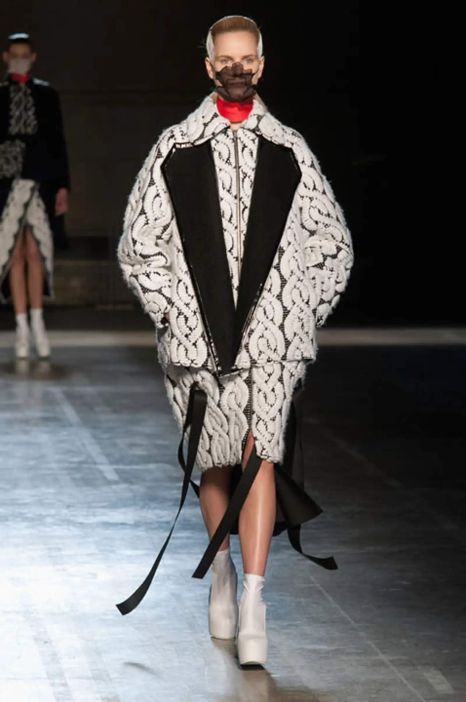 Masha Ma  Moderno, chic y femenino. Esta  colección estuvo inspirada en un momento ?breathtaking?.