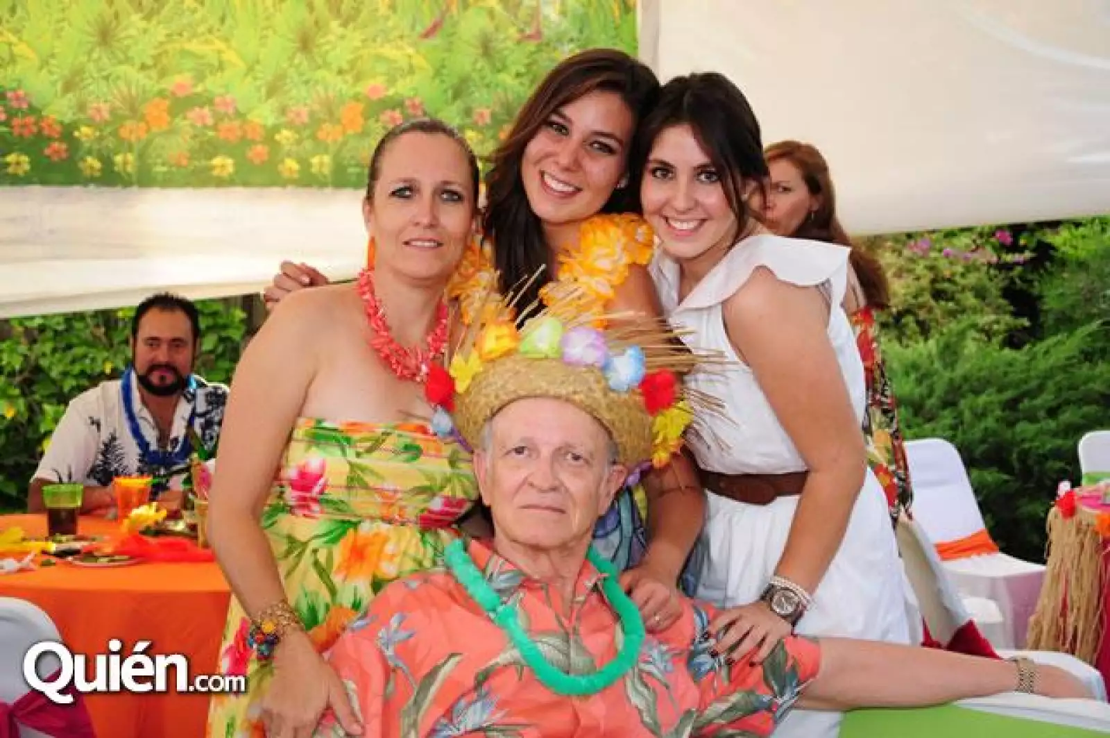 Aurora Tostado,Ana Cecila López,Andrea Herrera,José Luis Tostado