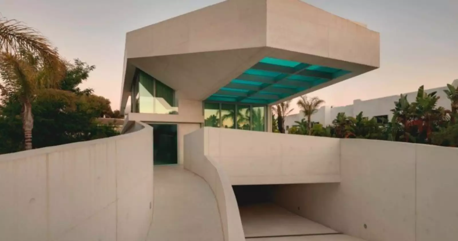 Casa Medusa, España