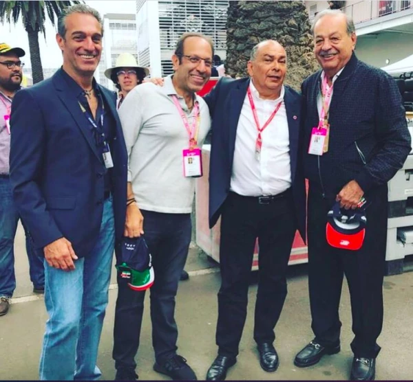 2, Con Carlos, Marco Antonio y Carlos Slim Helu.jpg