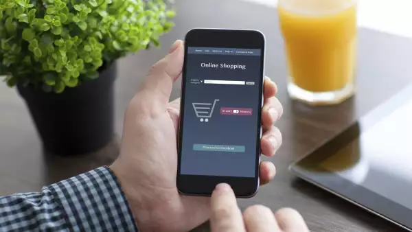 Cada vez más mexicanos utilizan su smartphone para realizar compras a través de internet.