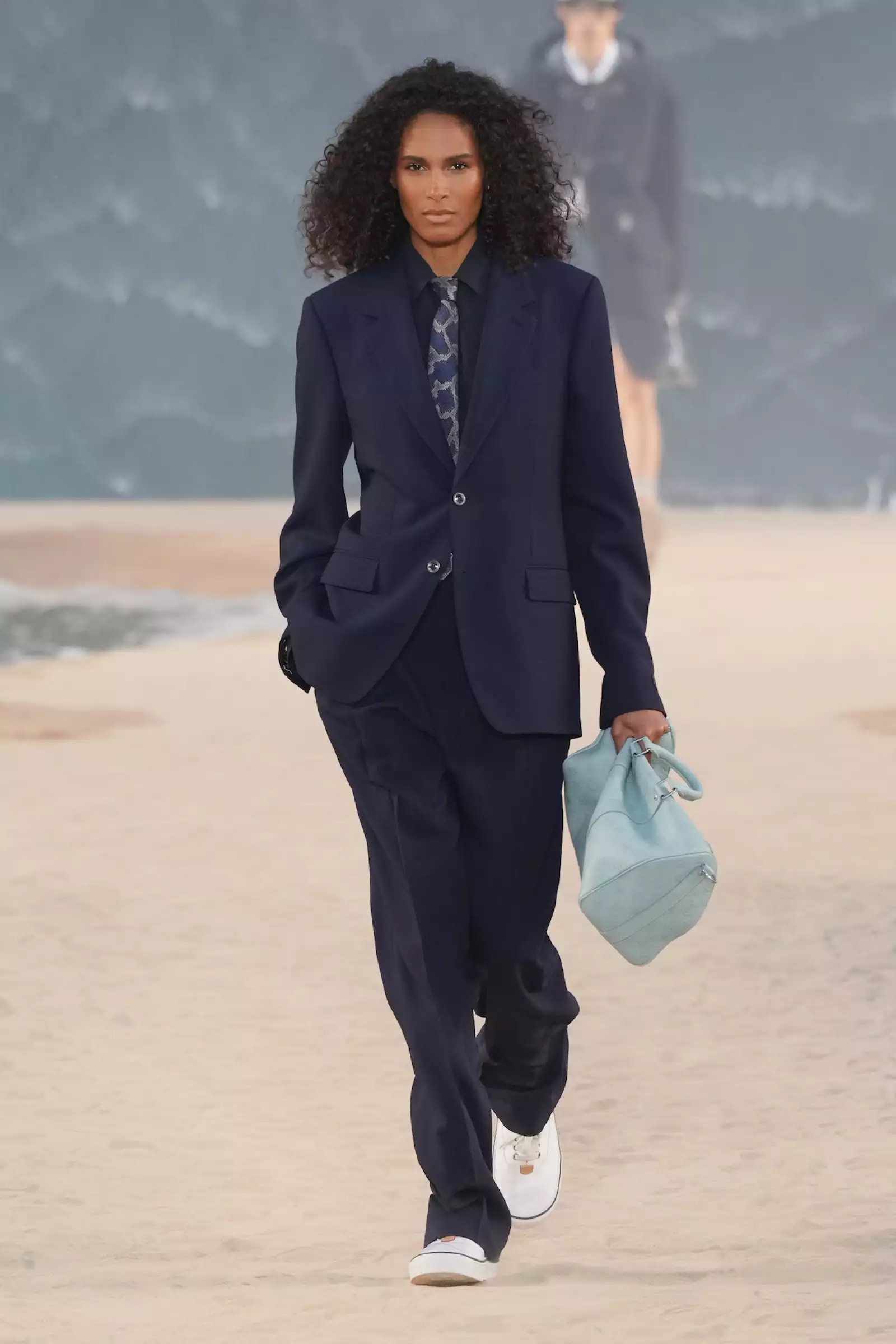 Vuitton m S27 010.jpg