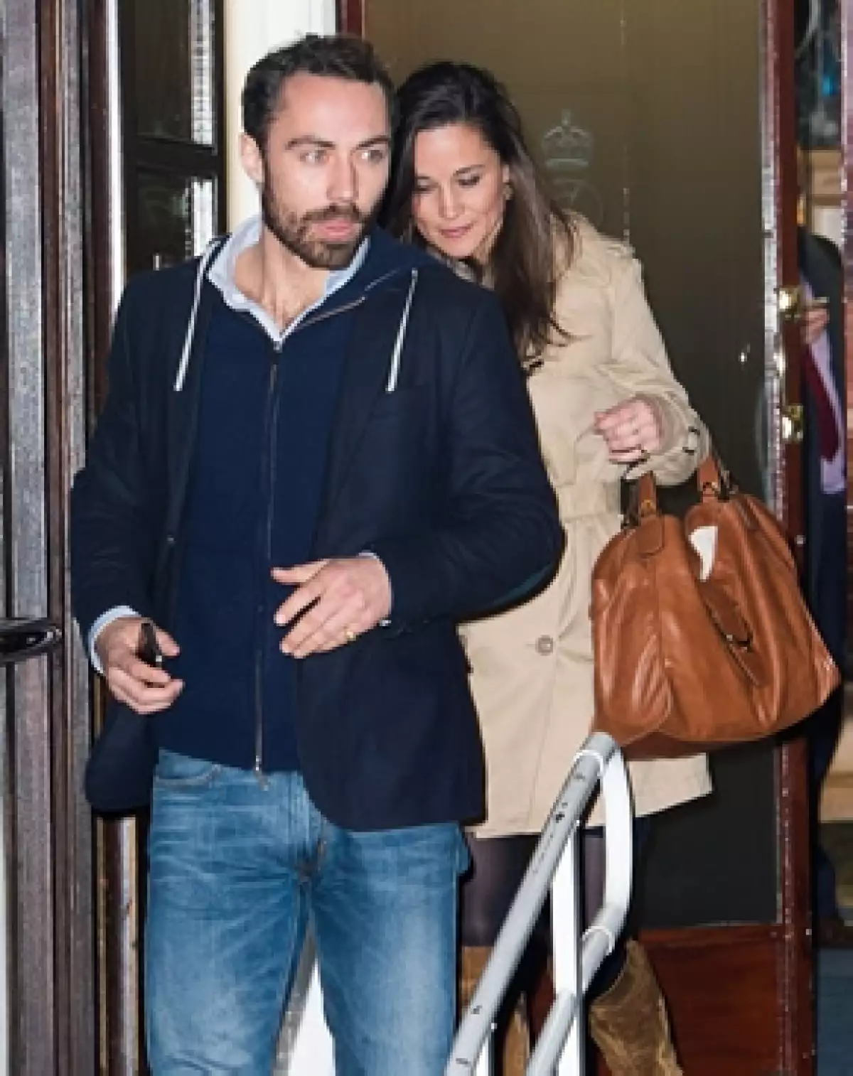 El hermano de la Duquesa de Cambridge ha querido mantener en secreto la relación, sin embargo él y la conductora han asistido como pareja a muchos eventos.