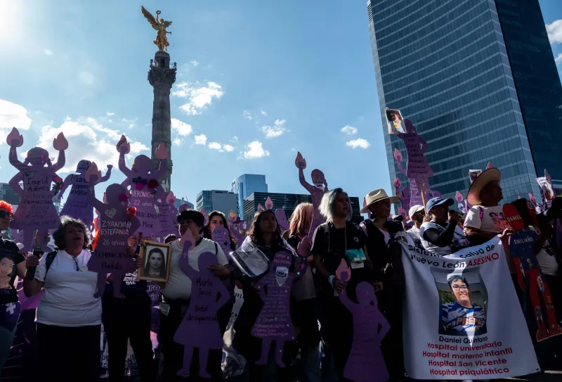Marcha Mujeres 25N-1