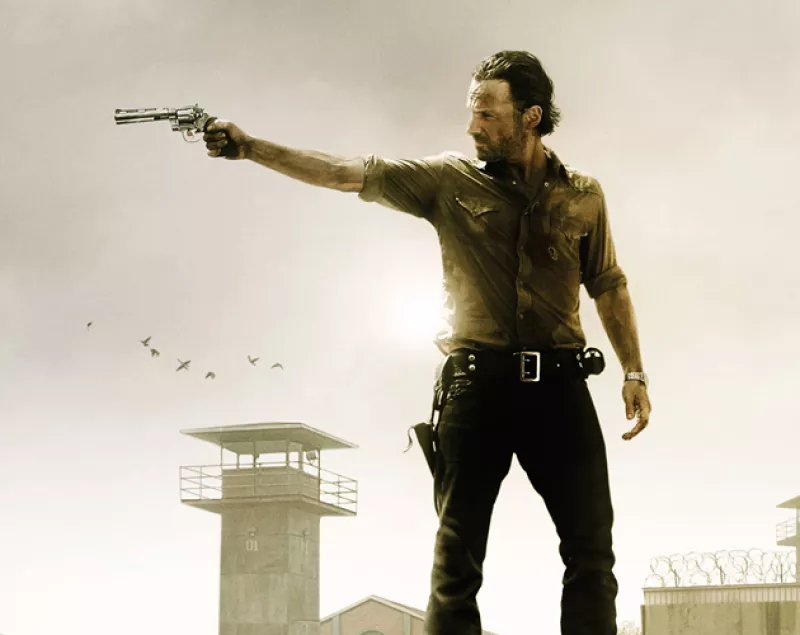 ¡Una de las favoritas! La serie que se estreno el 31 de octubre de 2010 ha conquistado a varios amantes del terror en todo el mundo. Si todavía no la empiezas a ver y eres amante de los zombis, ¿qu...