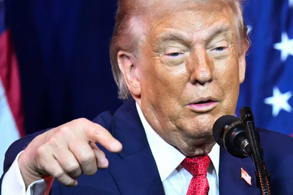 El presidente de los Estados Unidos, Donald Trump, habla durante el retiro de miembros del Partido Republicano de la Cámara de Representantes (GOP) en el Kennedy Center en Washington, DC, el 6 de enero de 2026.