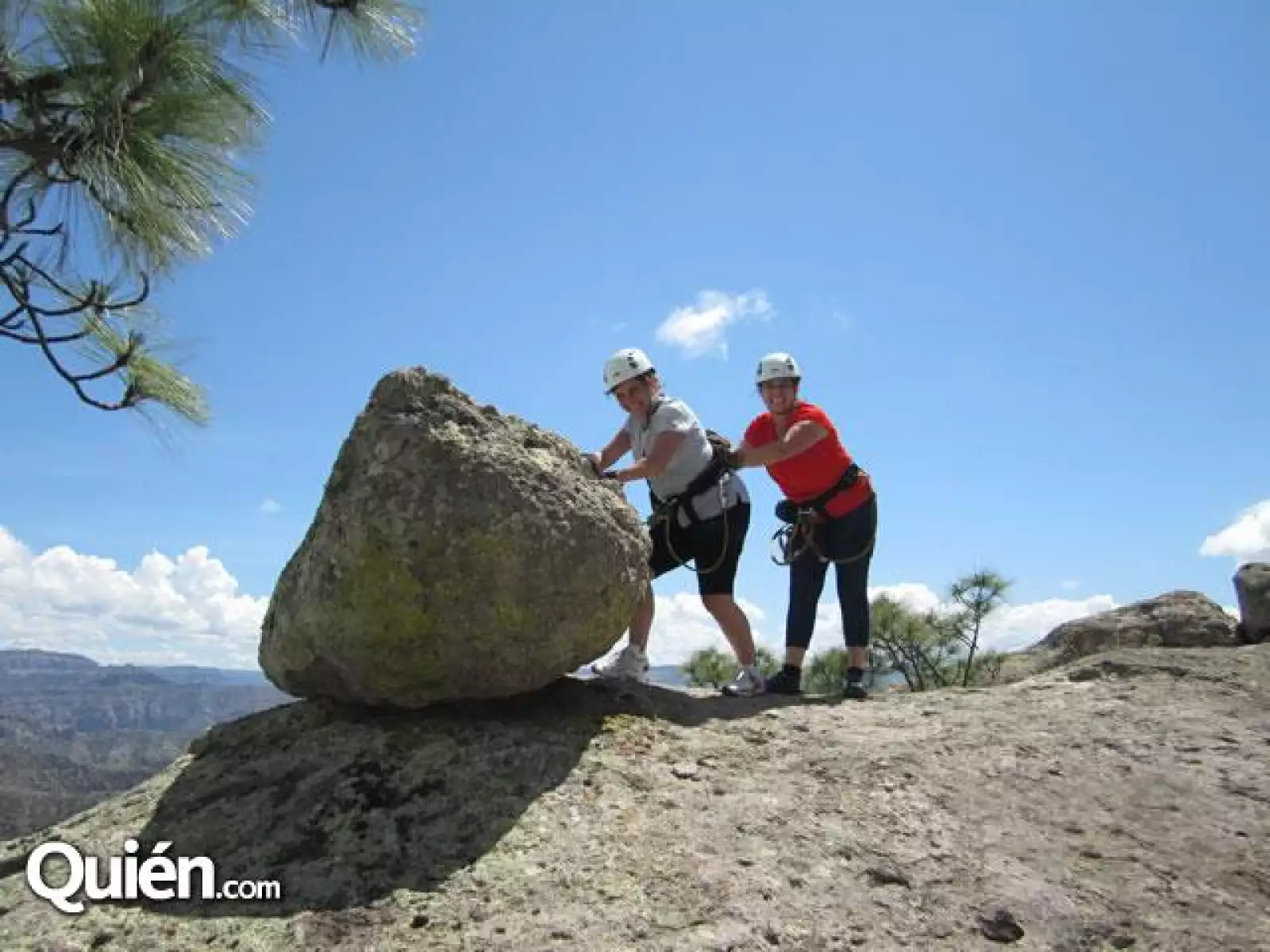 Otilia y Cristina Suberbie