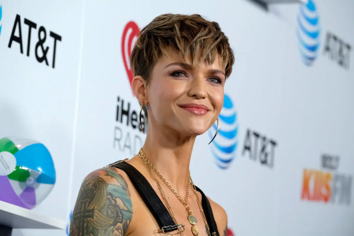 Ruby Rose será Batwoman.