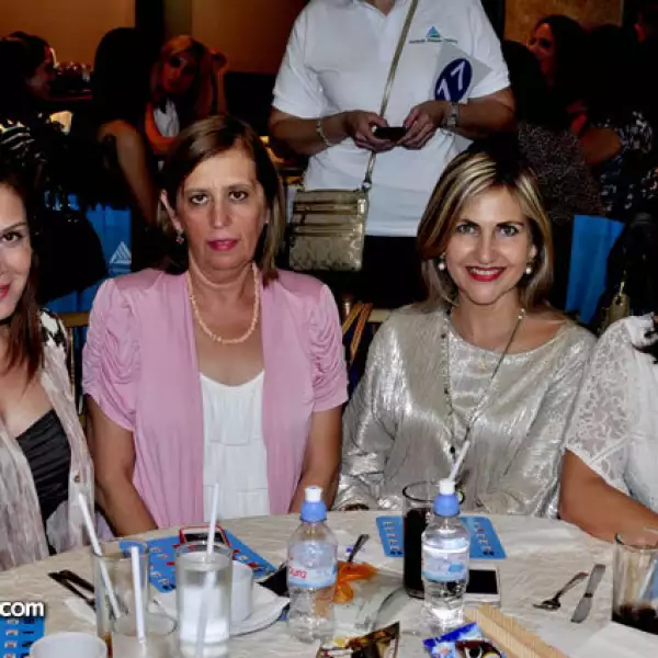 Lupita Alanis de Alanis, Bertha Martínez de Belden,Mónica Buerón de Villarreal y Gilda Cantú de Salazar