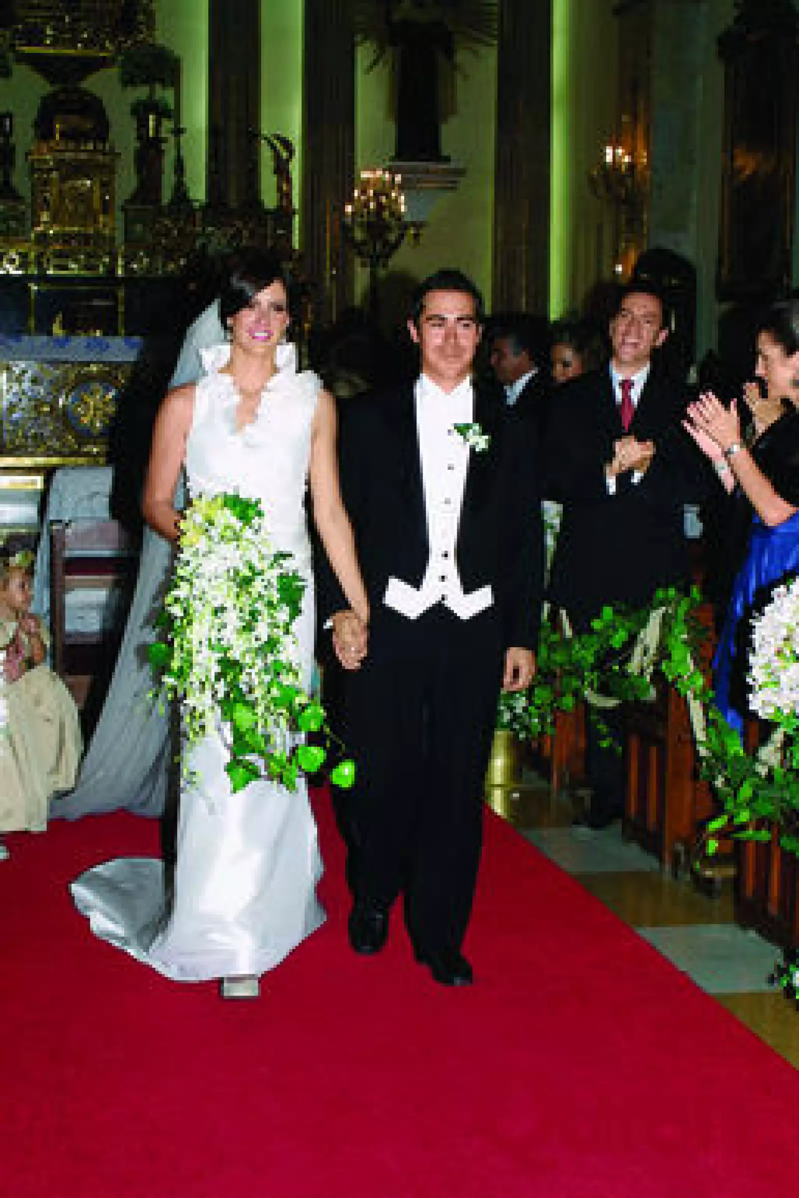 Eduardo González, Mariana Leyva