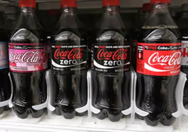 El envase que se utilizará tiene un ciclo de uso de hasta 25 veces. (Foto: AP)