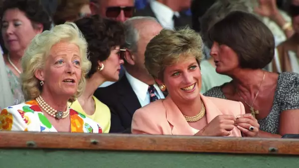 Frances Shand Kydd y la princesa Diana