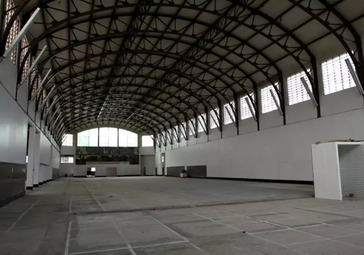 Plazas comerciales abandonadas