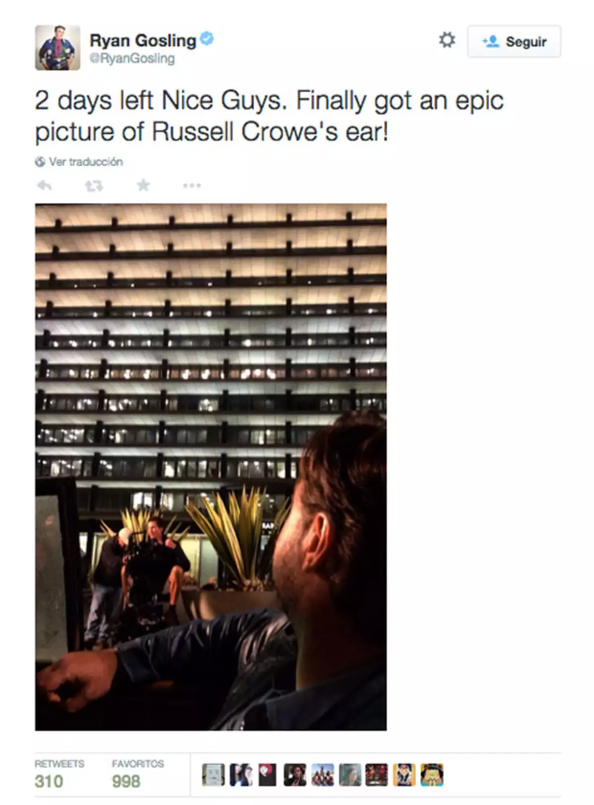 Además, se tomó el tiempo para bromear sobre su amigo y actor, Russell Crowe.