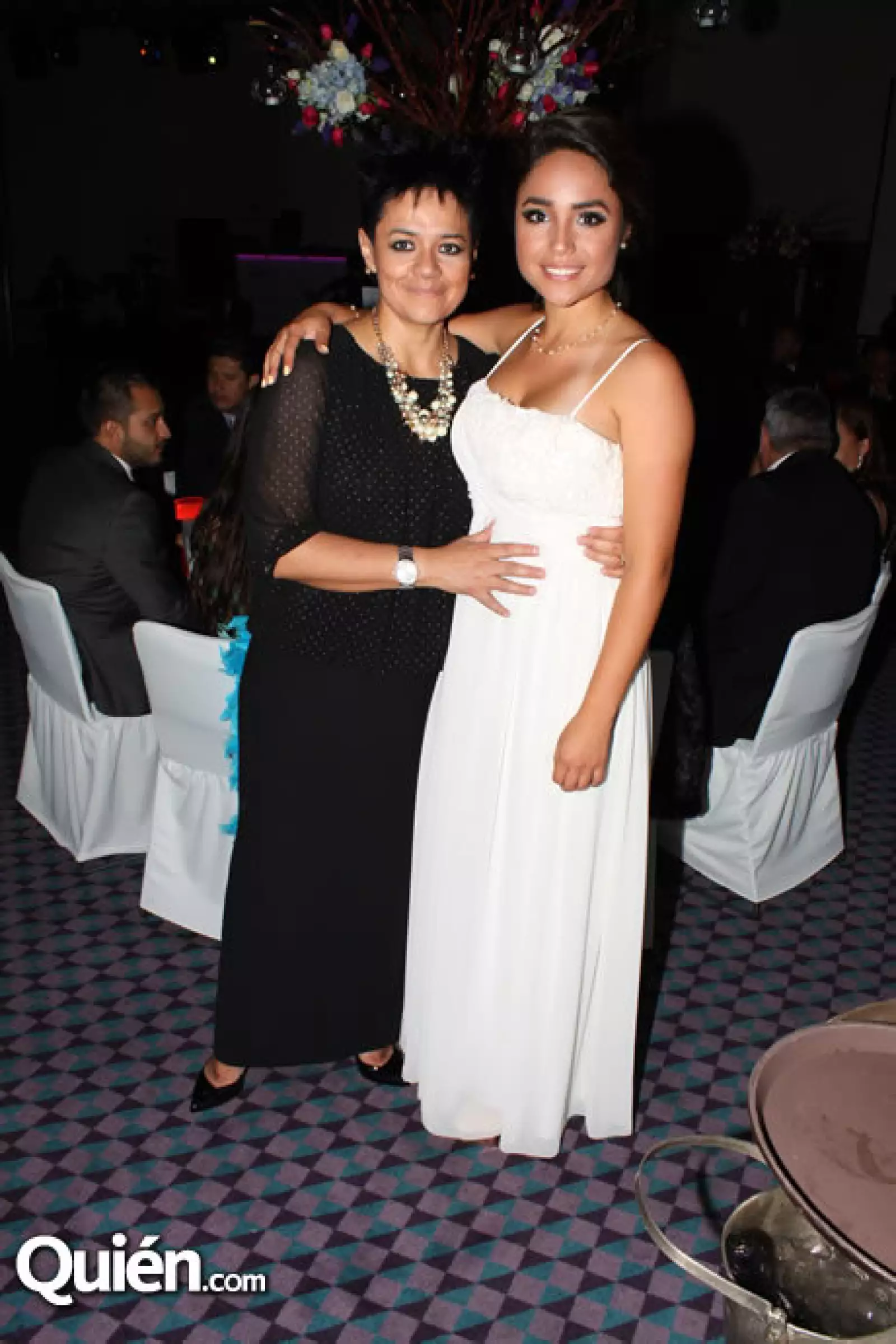Yolanda Sevilla y Montserrat Mendoza