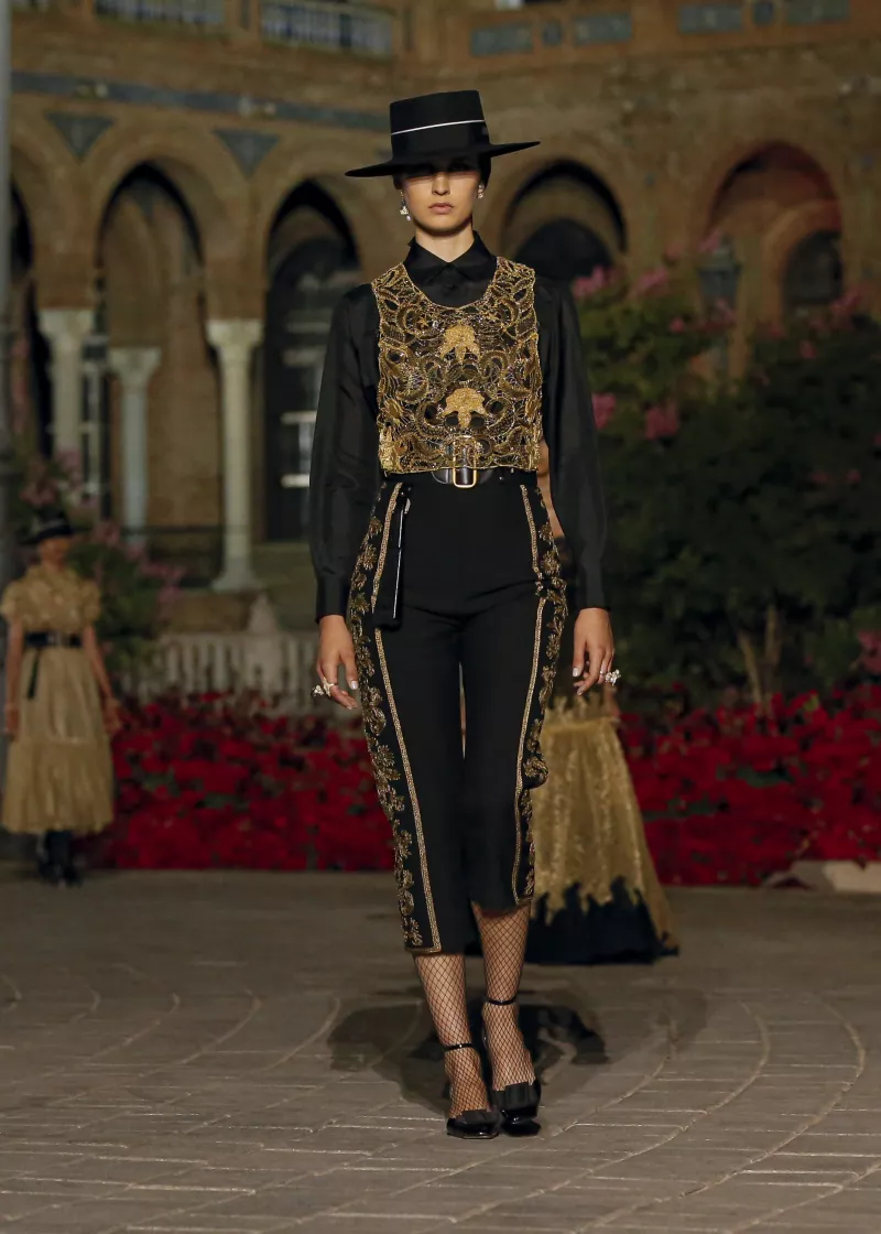 dior cruise 2023 sevilla