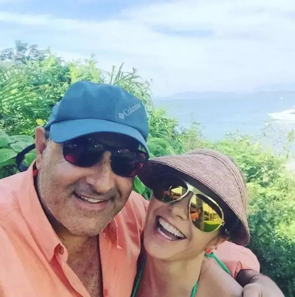 Michelle Kuri y Lucero: una de las parejas más enamoradas del 2015 fueron a disfrutar de su amor en una de las playas de Guerrero.