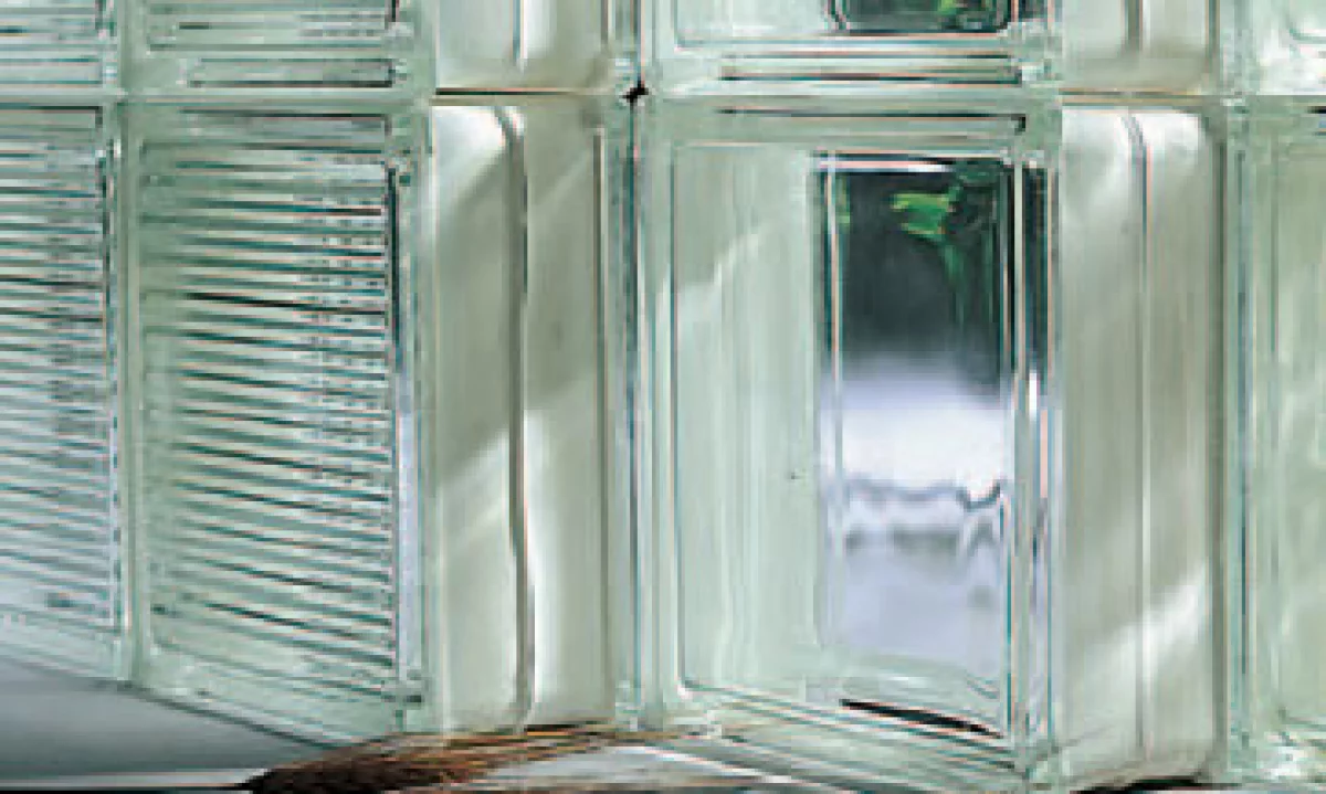 Vitro busca reestructurar pasivos totales por aproximadamente 3,400 millones de dólares. (Foto: Cortesía Vitro)