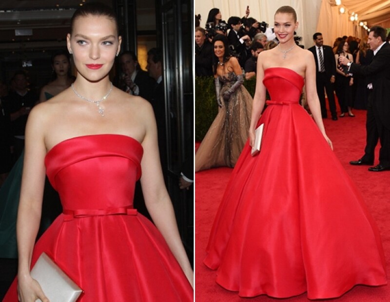 Arizona Muse en un vestido Zac Posen.