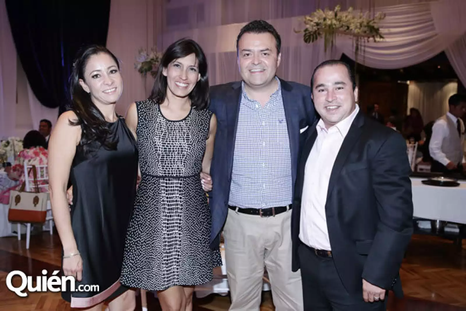 Wendy Taja,Samanta Salgado,Arturo Martínez y Ricardo Taja
