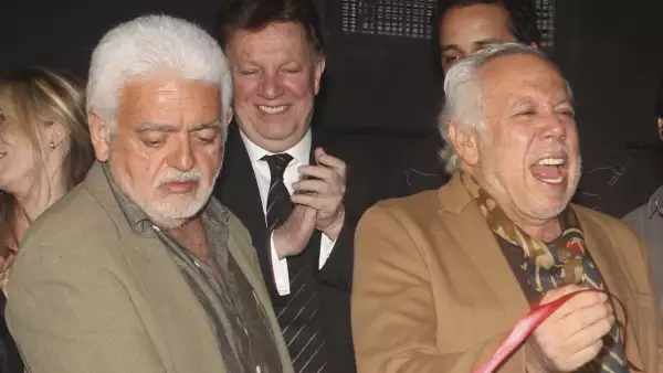 Marco Flavio Cruz y Luis de Llano.