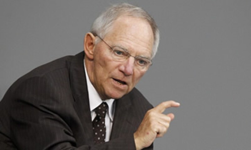 Schaeuble dijo que Alemania no contribuiría más que la cifra ya señalada para el Fondo Europeo de Estabilidad Financiera (EFSF). (Foto: Reuters)