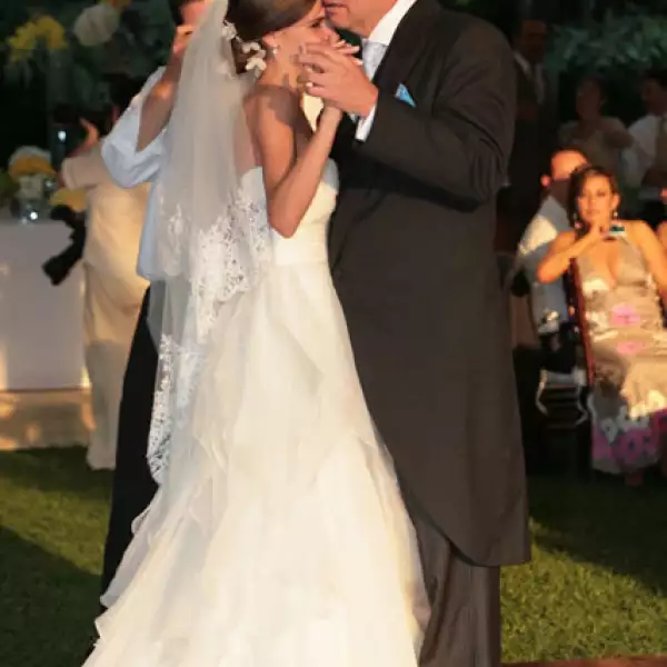 Boda en Cuernavaca de Barbara Deschamps y Manuel Tamayo