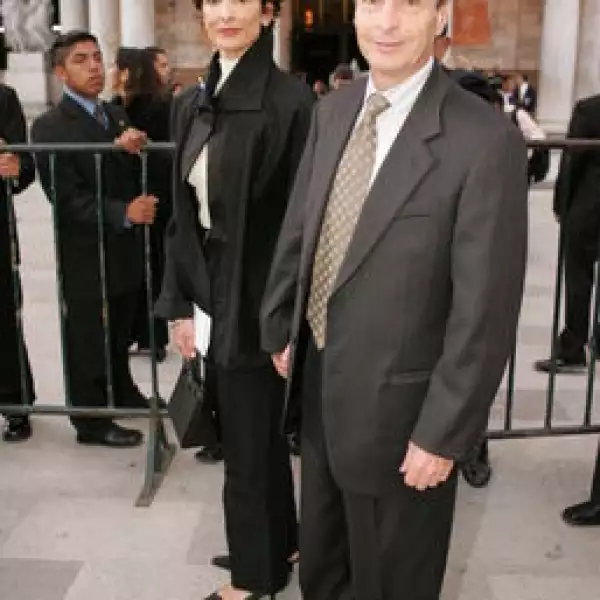 César Costa, Gilda Roel