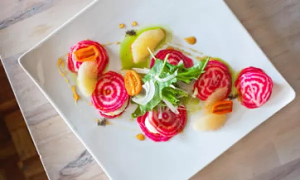 El restaurante The Acorn en Vancouver ha recibido galardones a nivel internacional. (Foto: Cortesía The Acorn)